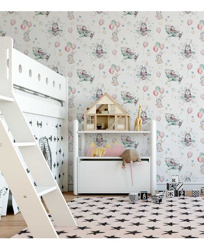 Papel de parede com céu de fundo e com aviões e coelhos fofos pilotando em tons leves de branco e rosa claro - Infantil 221