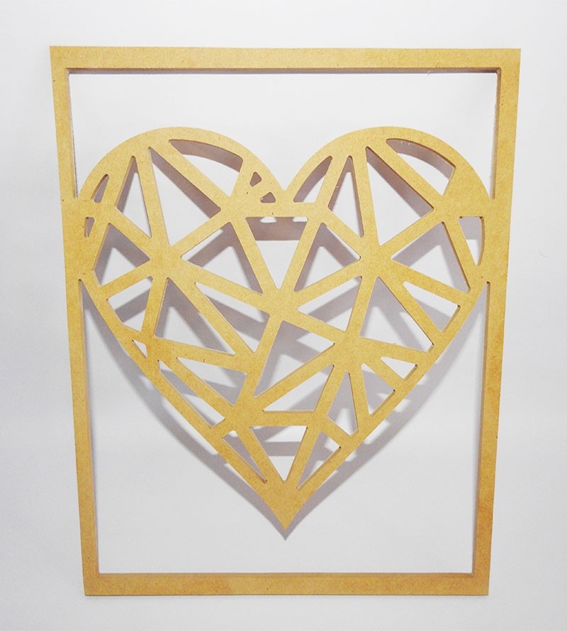 Quadro Decorativo Coração Vazado