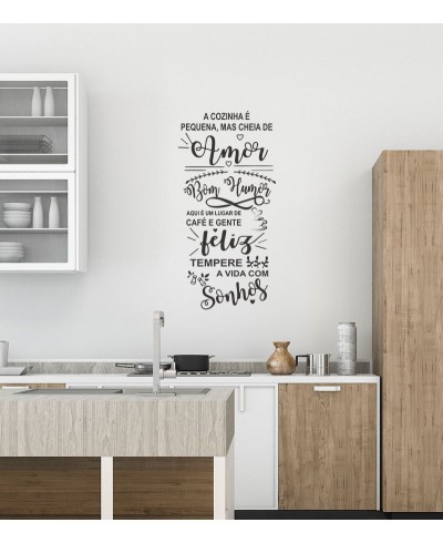 Adesivo autocolante "A cozinha é pequena mas cheia de amor"