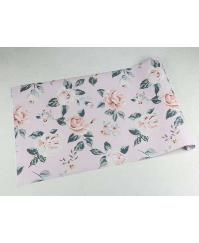 Papel de parede vintage rose floral rosa e azul com fundo rosa claro Papel de parede vintage rose floral rosa e azul com fundo rosa claro
