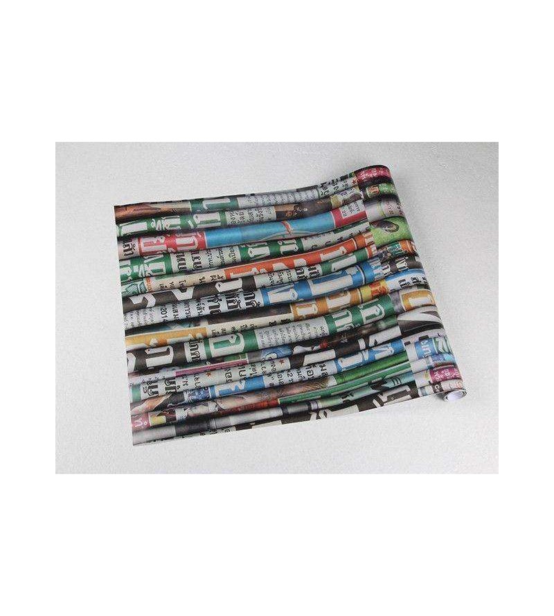 Papel de parede no modelo jornal dobrado, em cores variadas, azul, laranja, vermelho, verde, preto - Jornal 14