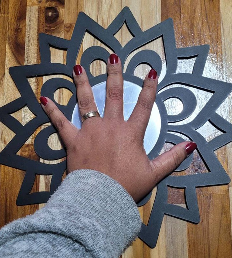 Espelho Mandala Florada Decorativo 29x29cm