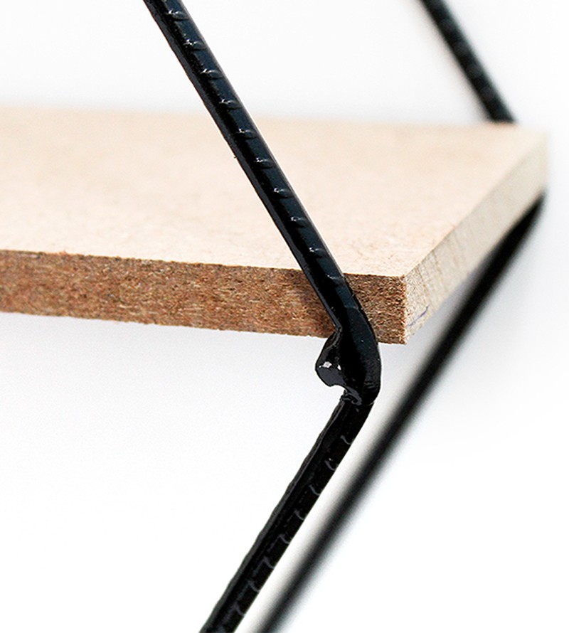 Prateleira Preta Hexagonal Aramado com 02...