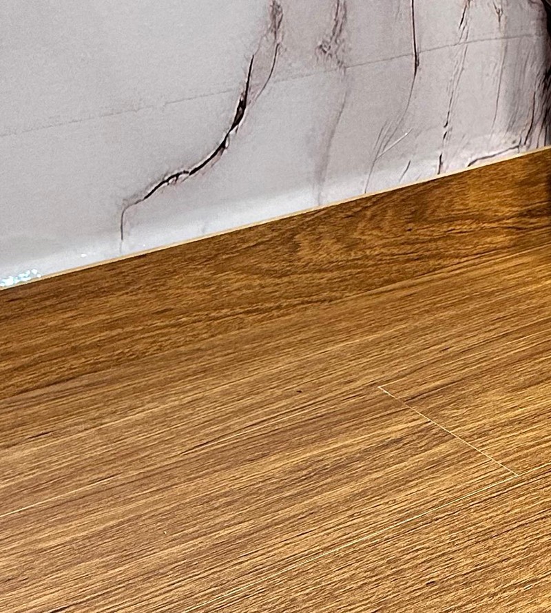 Rodapé de Madeira Alta Qualidade