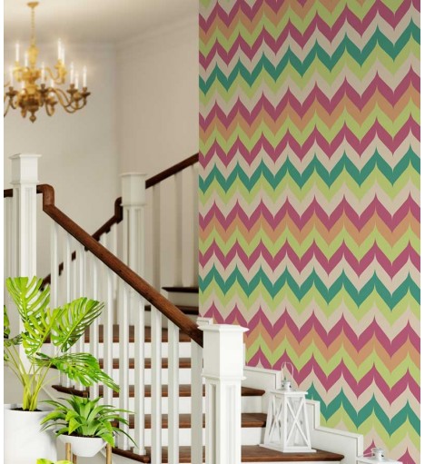 Papel de parede chevron com listras em zigue zague em laranja, amarelo, rosa, bege e verde.