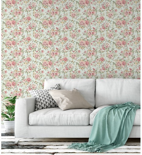 Papel de parede floral em rose, carmim, laranja, fundo em tons verde