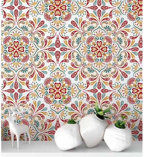 Papel de Parede Mandala com fundo bege e desenhos em vermelho, amarelo verde e marrom