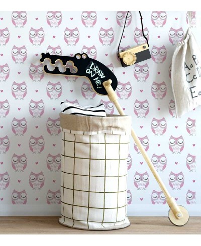 Papel de Parede com fundo na cor branca, com corujinhas em rosa e branco - Kids 02