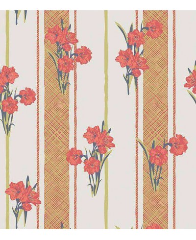 Papel de parede floral tons de carmim, escarlate e vermelho, fundo em bege e laranjas com detalhes verde musgo.